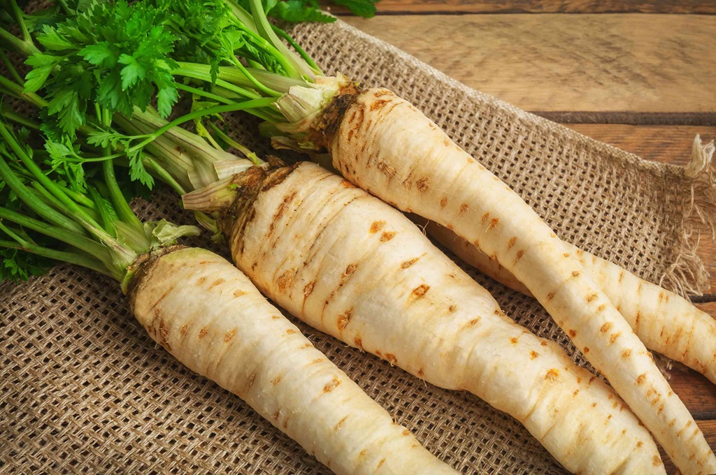 Health Benefits of Parsnip